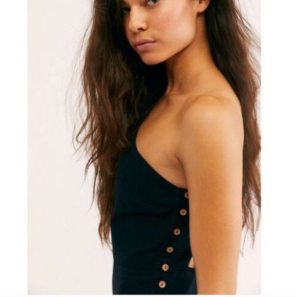 Free People one shoulder jumpsuit. Buttons on side. XS. Used, in good condition. - Picture 3 of 4